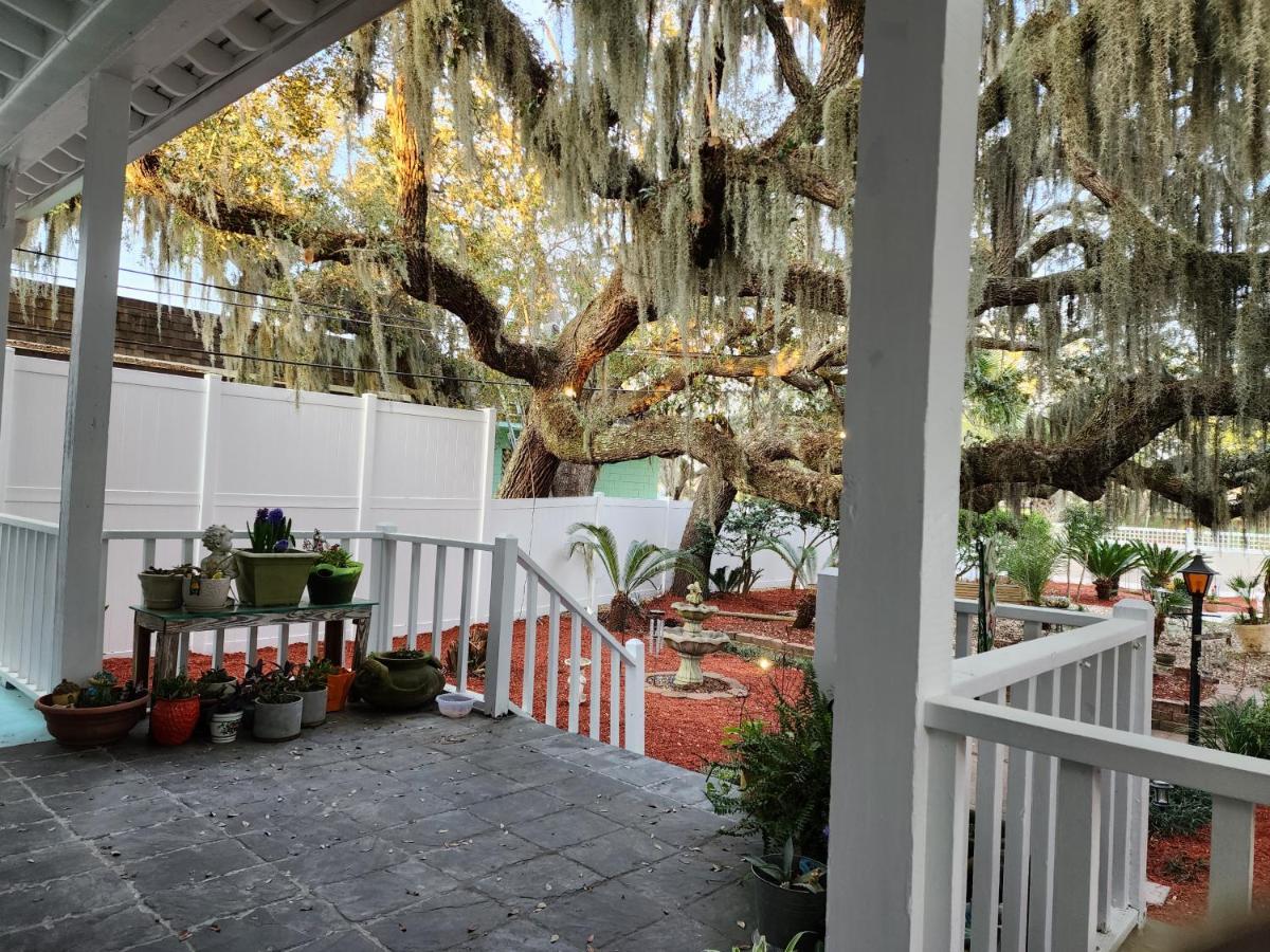 Tybee Island Inn Bed & Breakfast Екстер'єр фото