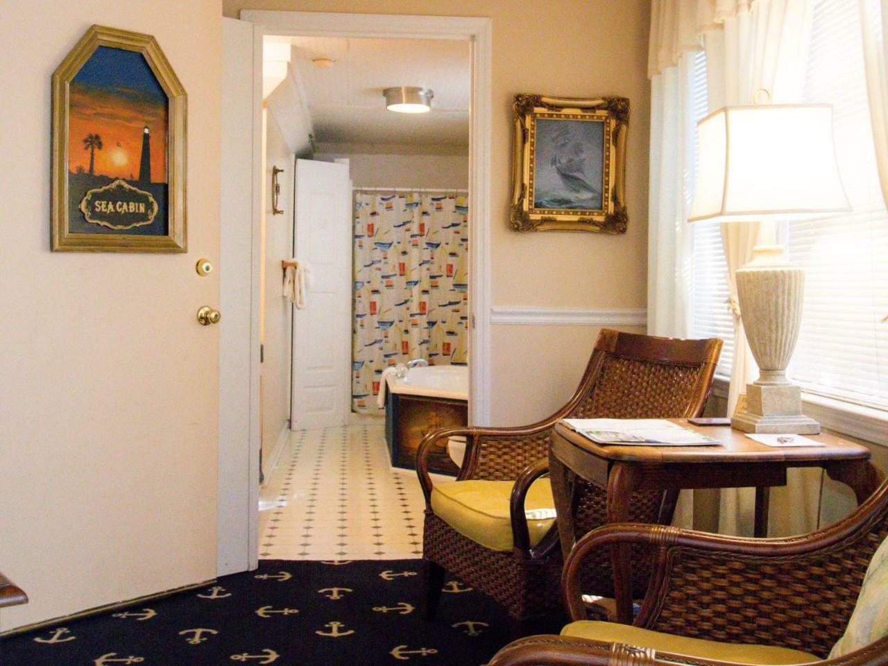 Tybee Island Inn Bed & Breakfast Номер фото