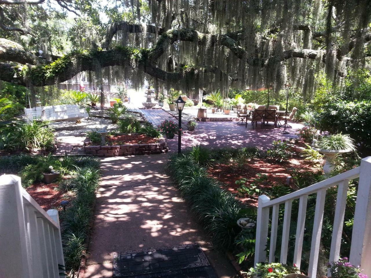 Tybee Island Inn Bed & Breakfast Екстер'єр фото
